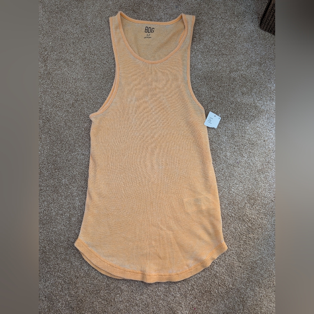 NWT BDG Waffle Knit Tank Top Size Small Orange/peach Color Scoop Hem